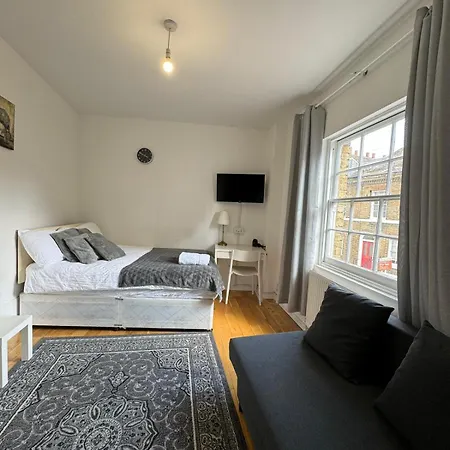 Kings Cross Private *