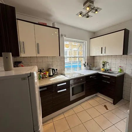 Kings Cross Private *