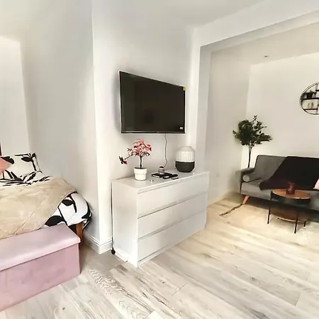 Modern Boutique Great Location Apartment London