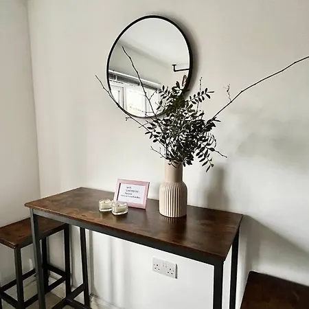 Modern Boutique Great Location London