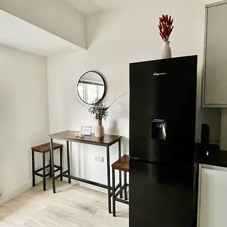 Modern Boutique Great Location Apartment London