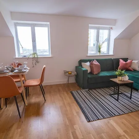 Apartment Modern In Greenwich Borough Next To Station