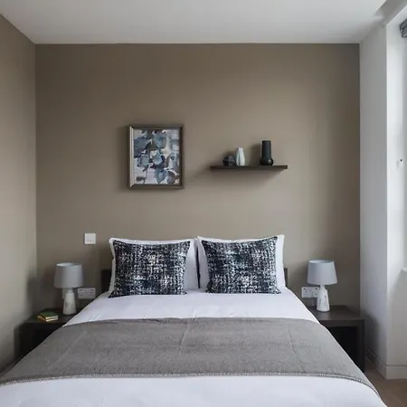Apartment Wells Court By Aeria