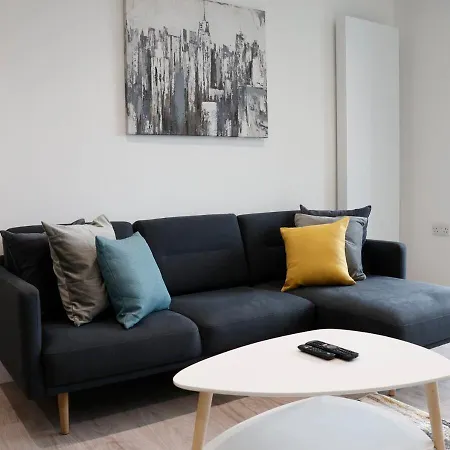Apartment Modern New Spacious Croydon
