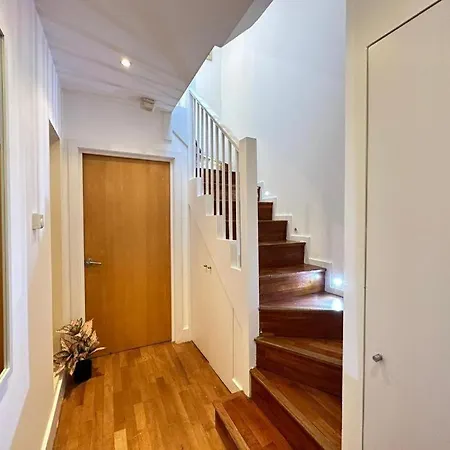 Comfortable Family Villa Londen
