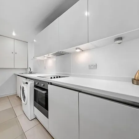 3 Bdr Flat In Mayfair Haymarket Central Hy4 Londres