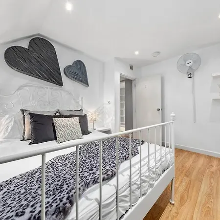 3 Bdr Flat In Mayfair Haymarket Central Hy4 Apartamento *