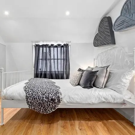 3 Bdr Flat In Mayfair Haymarket Central Hy4 Apartamento Londres