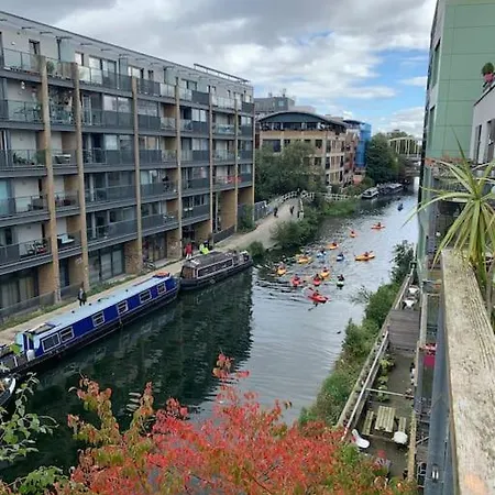 2 Bed Apt, Hoxton, Canal Views *