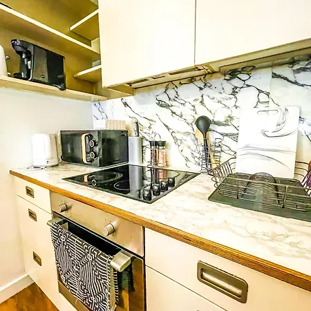 Apartment Central