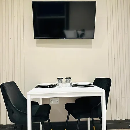 1 Like A Aparthotel
