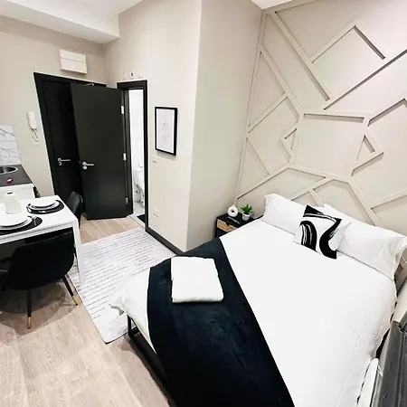 Aparthotel 1 Like A