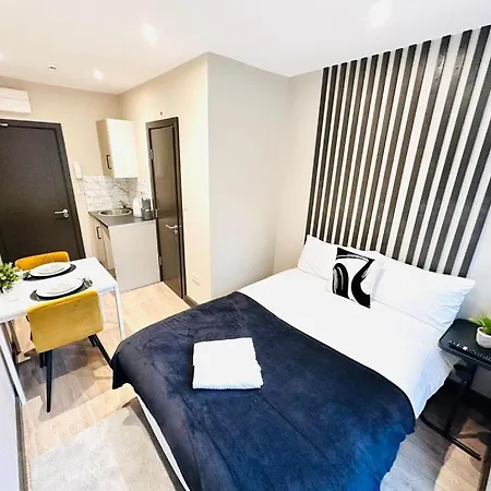 1 Like A Aparthotel *