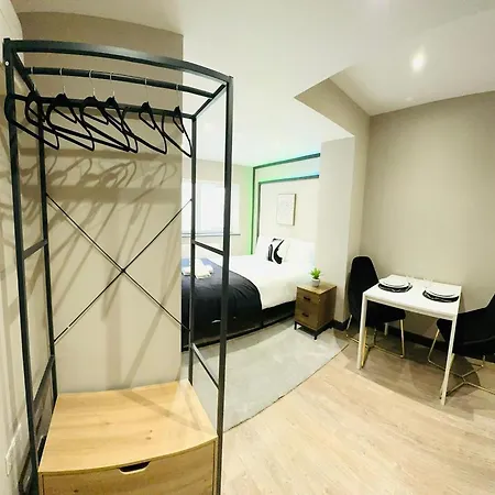 1 Like A Aparthotel *
