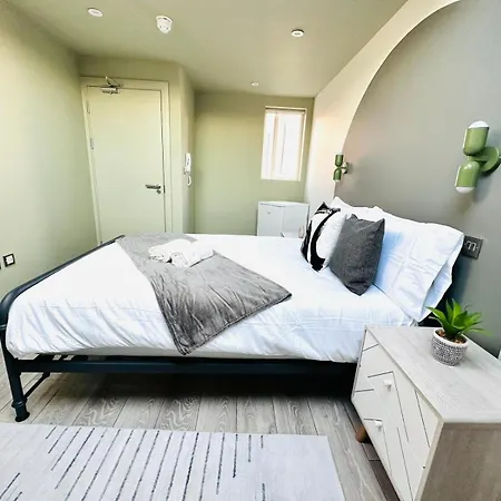 Boutique Ensuite Like Лондон