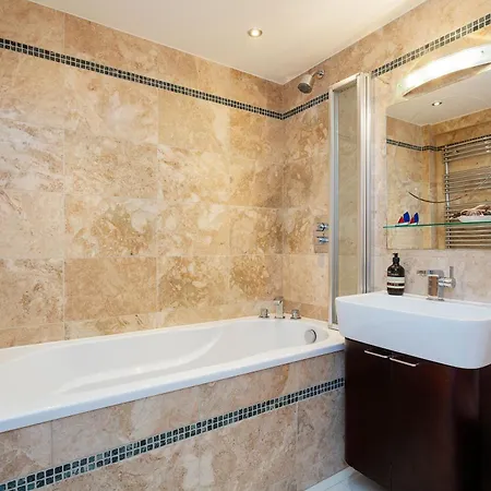 Apartment Veeve - Canalside Comfort