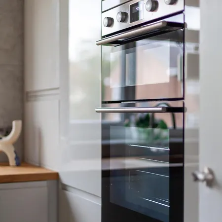 The Acton Luxury Premium Apartment *