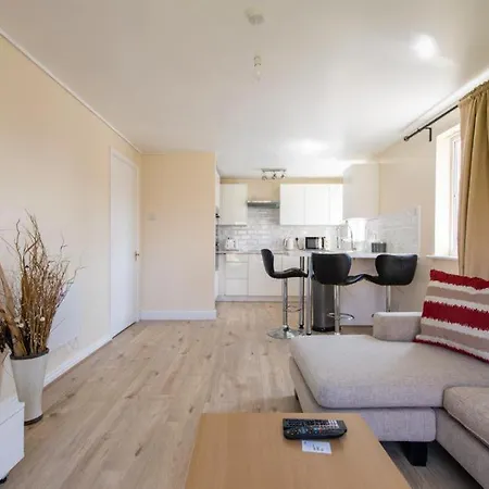 Apartment Modern 2 Bed 4 Separate Beds In Thamesmead