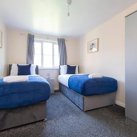 Modern 2 Bed 4 Separate Beds In Thamesmead * Thamesmead (Greater London)