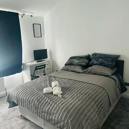 Apartment Dreams