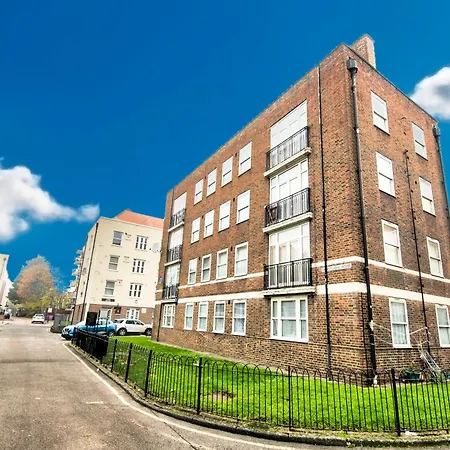 Apartment Brick Lane