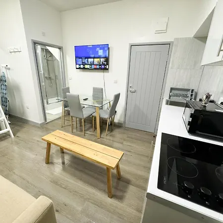 Flat 2 In Apartment *