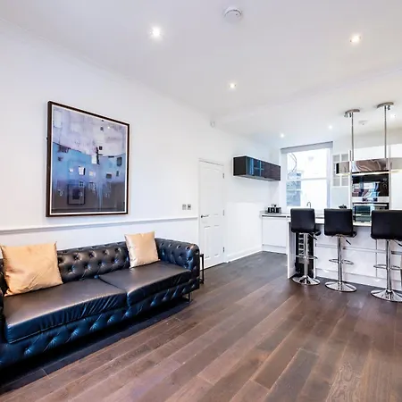 High End Two Bedroom Apartment, Covent Garden Apartment *