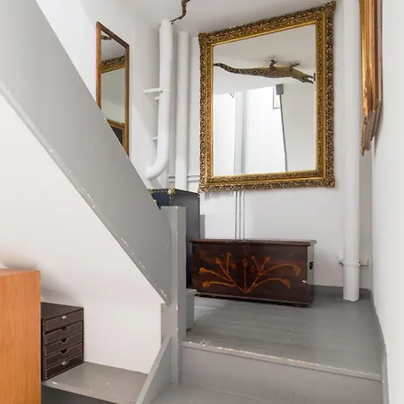 Double In Maida Vale Homestay *
