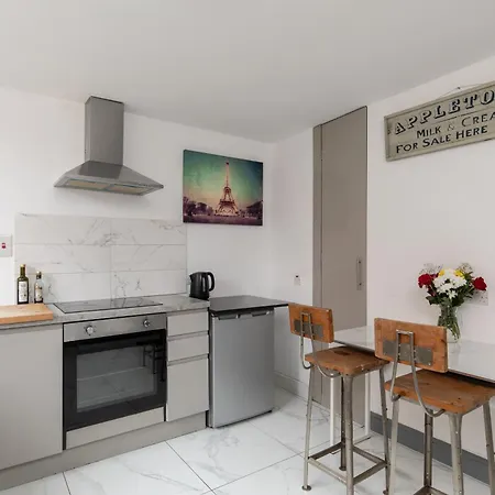 Double In Maida Vale * London