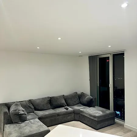 Sleek City Haven: Central Gem Appartamento *