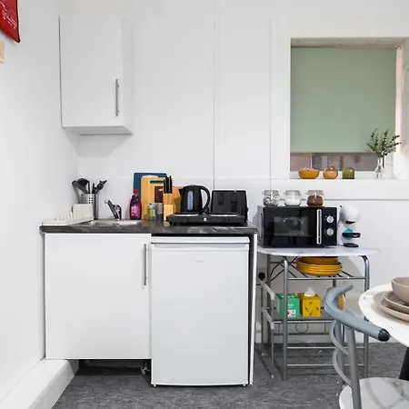 Guest house Livestay Affordable En-suite Studio In London, N14 *