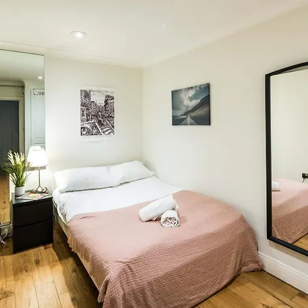 Cozy 1 Bedroom / Gloucester Road / Kensington Apartment London