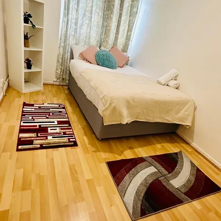 Bed & Breakfast Whites London
