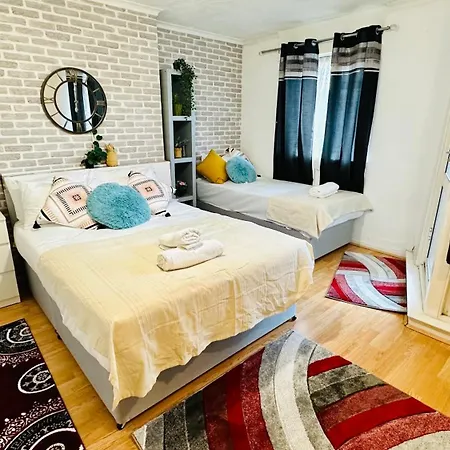 Bed & Breakfast Whites London