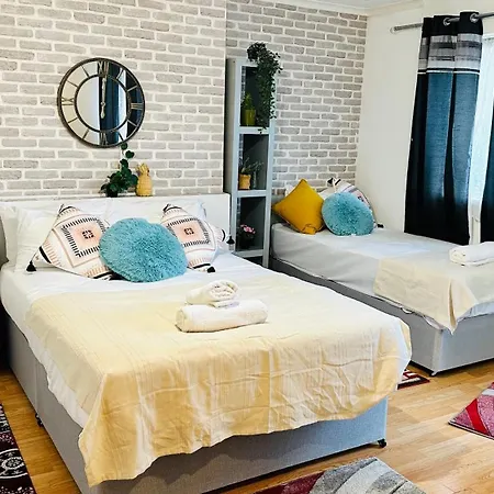Bed & Breakfast Whites *