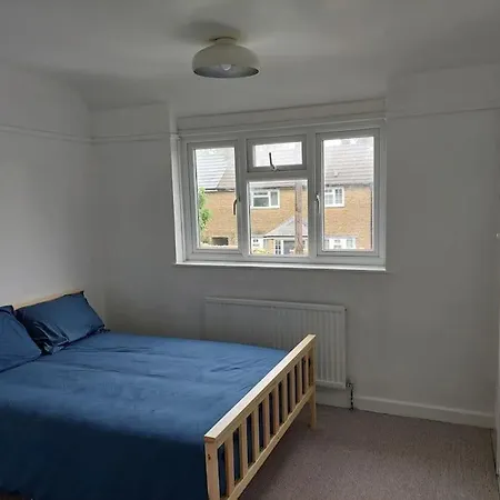 Lovely 3 Bed Terraced Family House * Kew