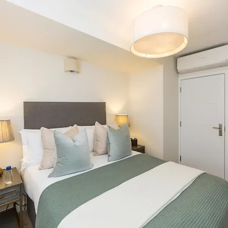 Buckingham & Lloyds 5* Londres