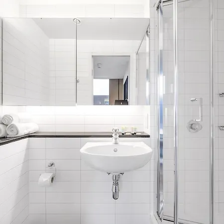 Chapter Kings Cross Apartment *