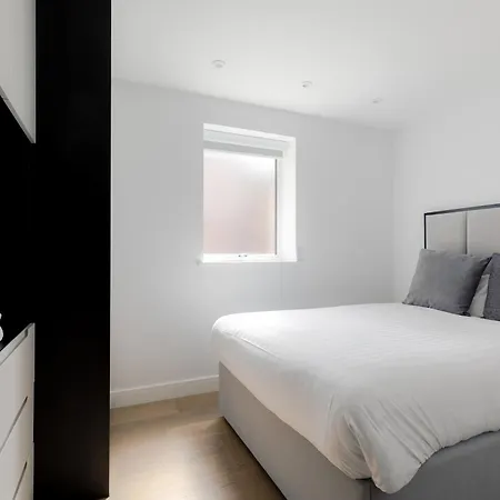 Stayinn Aldgate
