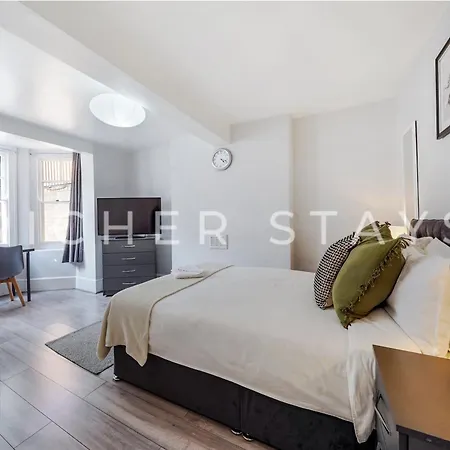 Hackney Guest Hotel