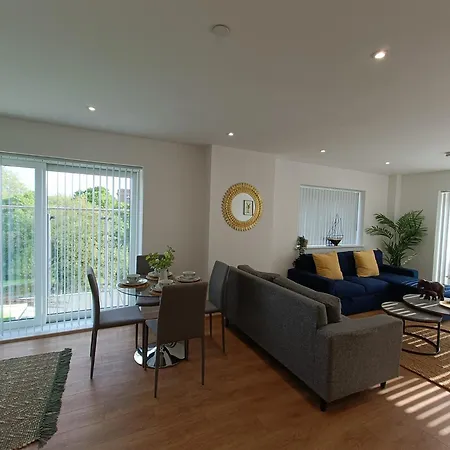 Apartment Snuggle Inn: Riverside With Thames Views