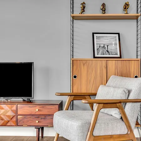 Apartment Mysquare State-of-the-art 1 Bedroom Near Wembley Park
