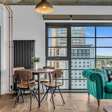 Mysquare State-of-the-art 1 Bedroom Near Wembley Park Apartment