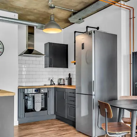 Mysquare State-of-the-art 1 Bedroom Near Wembley Park Apartment *