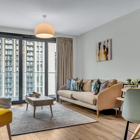 Apartment Mysquare State-of-the-art 1 Bedroom Near Wembley Park *
