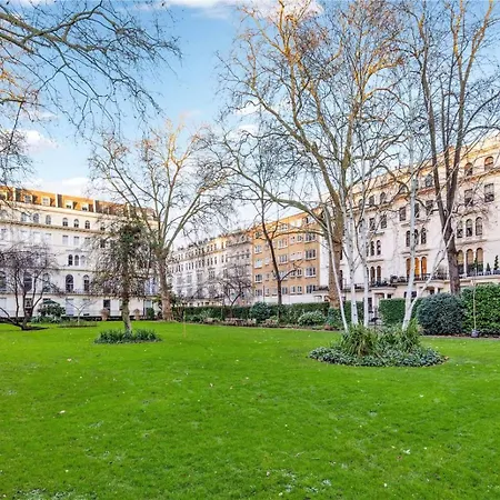 Cozy Elegant In Nevern Square *