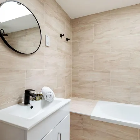 Apartment Finsbury Park Retreat Modern Comfort
