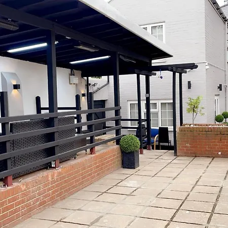 The Lux Ville, Stunning 6 Bedroom In London * Plumstead (Greater London)