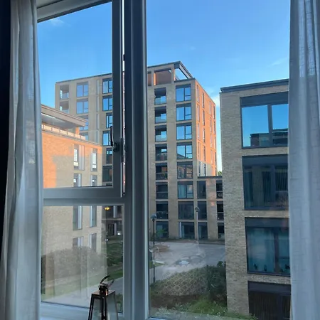 Modern Flat Your Stylish Escape London