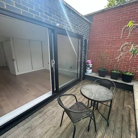 The 1-bed Flat In Hackney *